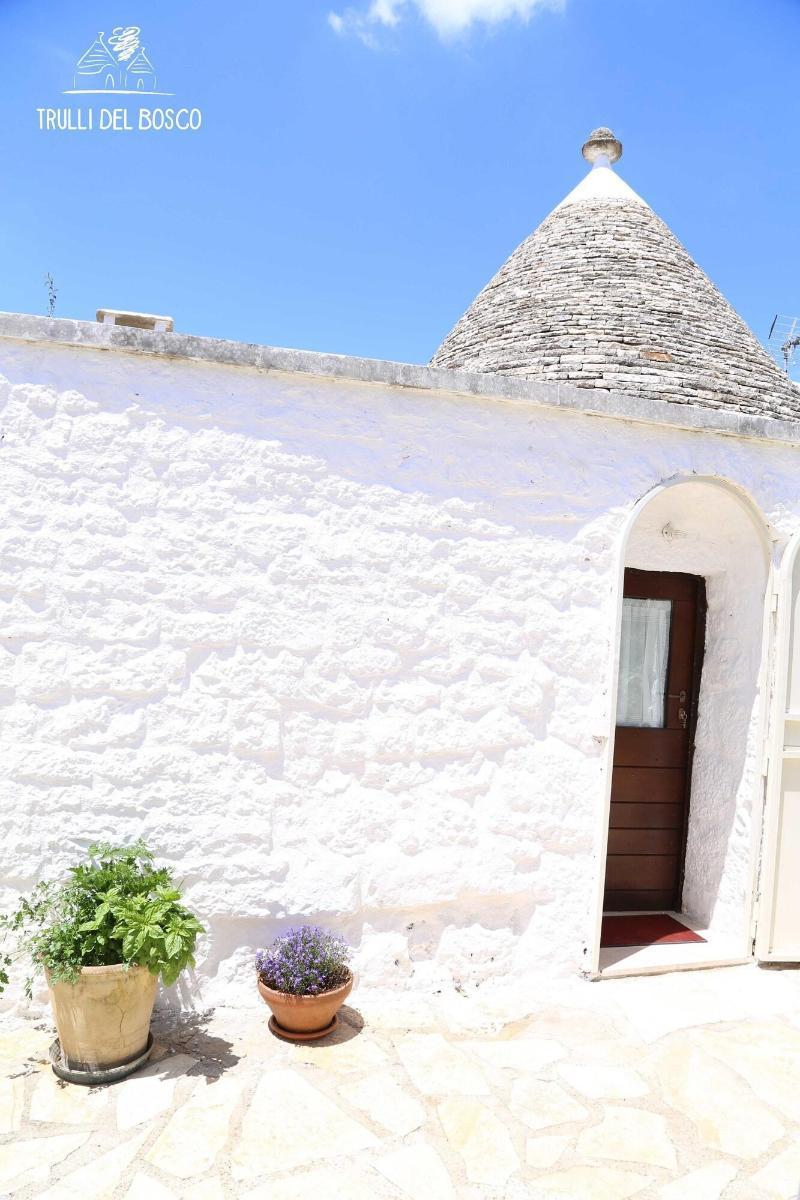 Trulli Del Bosco Bed and Breakfast Alberobello Eksteriør billede